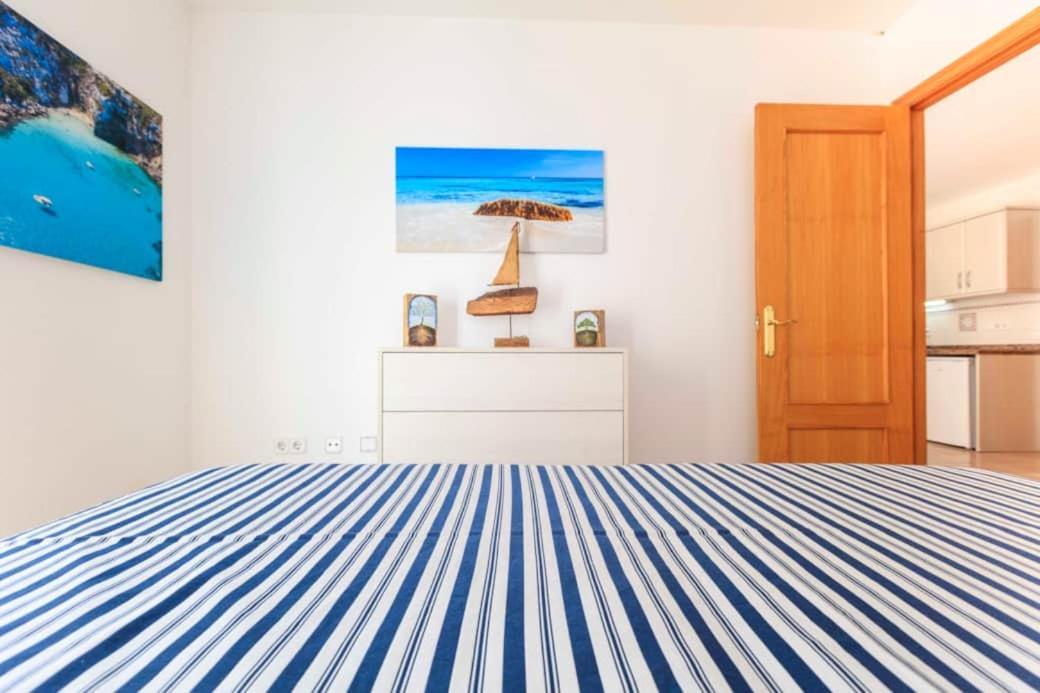 Apartamentos Sa Varadero 3S Con Vista Mare Laterale 埃斯普霍斯 外观 照片